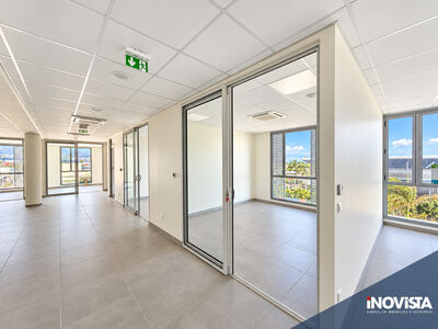 Bureaux à louer à Sainte-Clotilde
