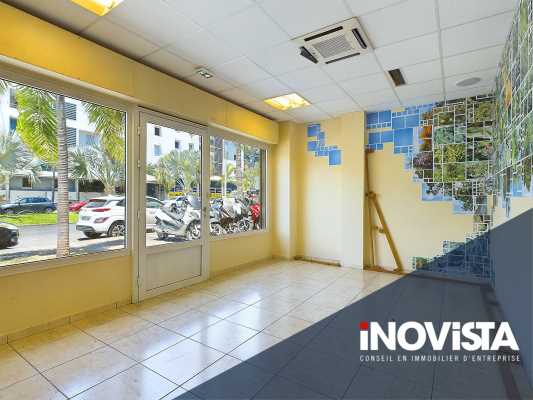 Bureaux et Locaux commerciaux à Louer